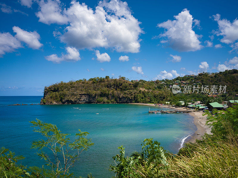 Anse La Raye(俯瞰渔村)